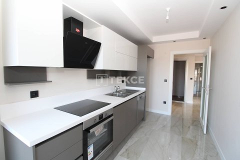 2+1 Apartment en Istanbul, Turkey No. 11213 21