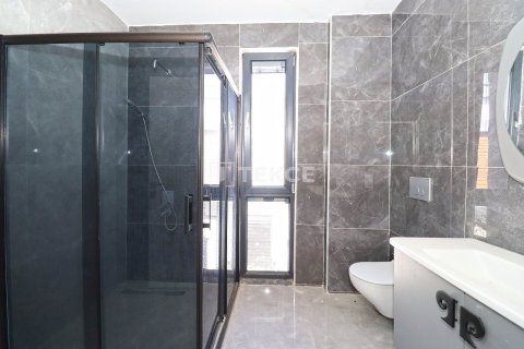 4+1 Villa à Dosemealti, Turkey No. 91012 30