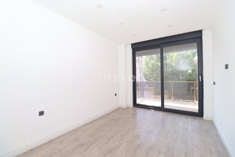 4+1 Villa à Dosemealti, Turkey No. 91012 28