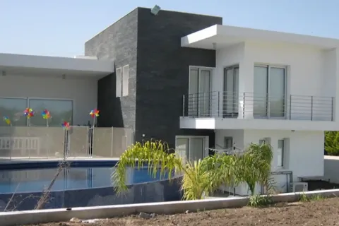 3 bedrooms House in Agia Marinouda, Cyprus No. 29546 3