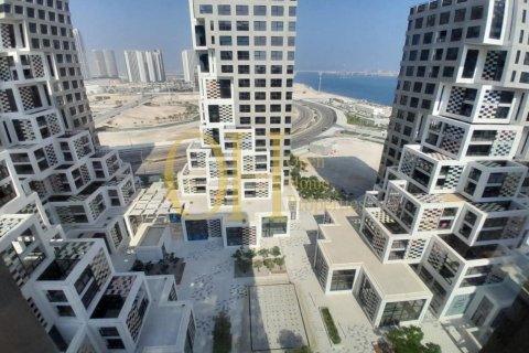 2 dormitorios Apartment en Makers District, UAE No. 53623 2