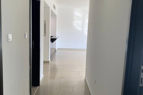 2 bedrooms Apartment in Al Reef, UAE No. 5822 3