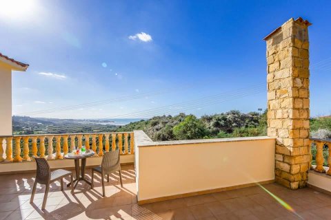 3 bedrooms Villa in Paphos, Cyprus No. 37782 5