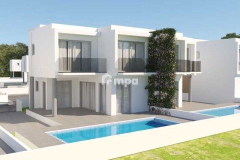 3 bedrooms House in Paralimni, Cyprus No. 31177 9