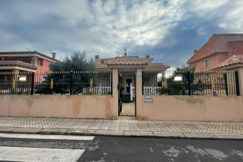 4 bedrooms Villa in Torrevieja, Spain No. 25579 30