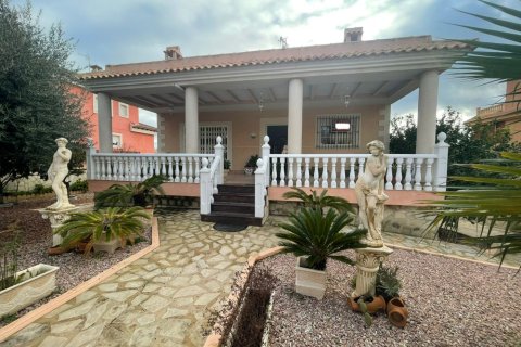 4 bedrooms Villa in Torrevieja, Spain No. 25579 28