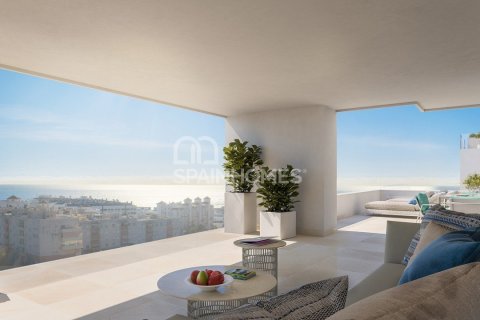 3 dormitorios Apartment en Estepona, Spain No. 25673 1