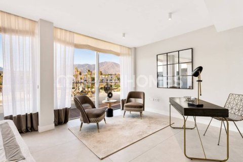 3 dormitorios Penthouse en Estepona, Spain No. 25669 10