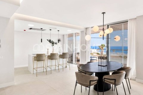 3 chambres Penthouse à Estepona, Spain No. 25669 6