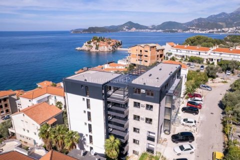 2 dormitorios Apartment en Budva, Montenegro No. 66789 1