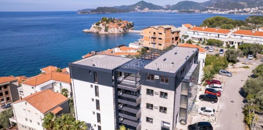 2 chambres Appartement à Budva, Montenegro No. 66789