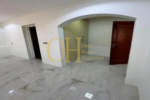 8 chambres Villa à Al Yahar, UAE No. 60723 8