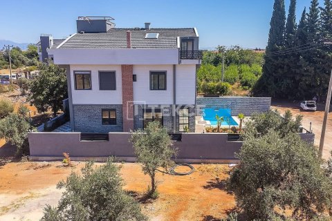 6+1 Villa en Dosemealti, Turkey No. 72143 13