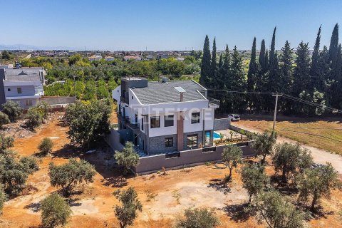 6+1 Villa en Dosemealti, Turkey No. 72143 15