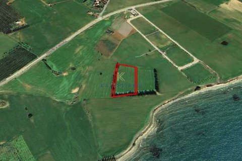 87264m² Land en Pervolia, Cyprus No. 73788 3