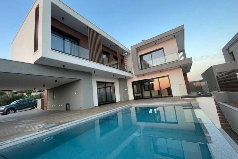 5 bedrooms House in Germasogeia, Cyprus No. 39527 10