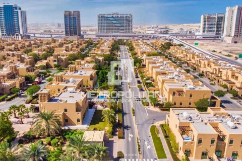 3 dormitorios Apartment en Al Furjan, UAE No. 7009 6