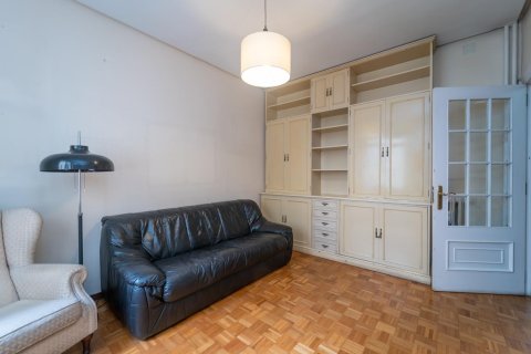 4 dormitorios Apartment en Madrid, Spain No. 26696 10