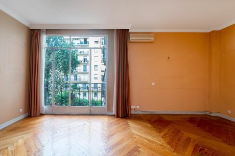 4 dormitorios Apartment en Madrid, Spain No. 26696 5