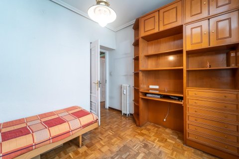 4 dormitorios Apartment en Madrid, Spain No. 26696 21