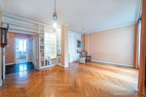 4 chambres Appartement à Madrid, Spain No. 26696 3