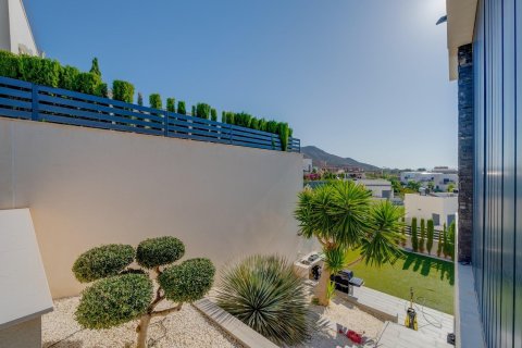 4 bedrooms Villa in Finestrat, Spain No. 26744 22