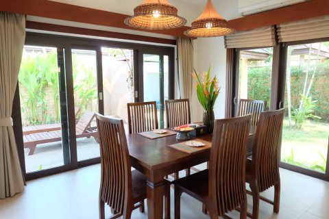 2 bedrooms Villa in Phuket, Thailand No. 2095 9