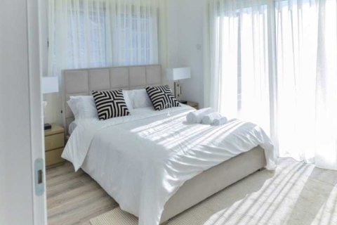 5 bedrooms House in Agios Tychonas, Cyprus No. 77313 13