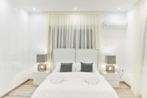 5 bedrooms House in Agios Tychonas, Cyprus No. 77313 14