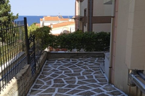 4 bedrooms Townhouse in Kavala, Greece No. 53084 2