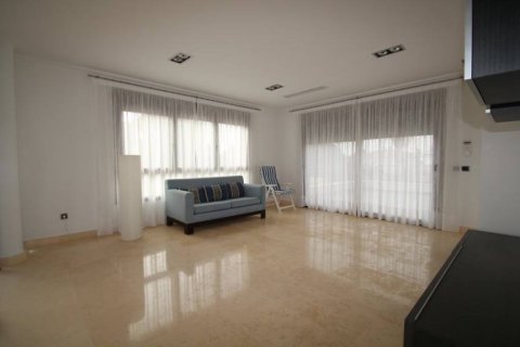 5 dormitorios Villa en Cabo Roig, Spain No. 27704 27