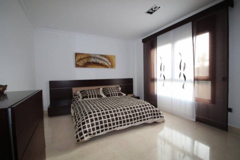 5 bedrooms Villa in Cabo Roig, Spain No. 27704 12