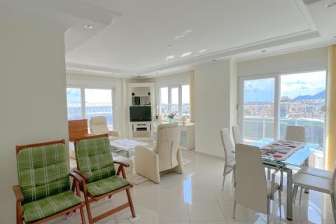 4 rooms Apartment in Alanya, Turkey No. 21238 2