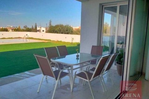 4 bedrooms Villa in Paralimni, Cyprus No. 28938 5