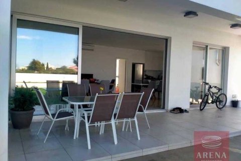 4 bedrooms Villa in Paralimni, Cyprus No. 28938 4