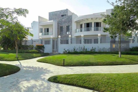 5 bedrooms Villa in 26th of July Corridor, Egypt No. 39067 13