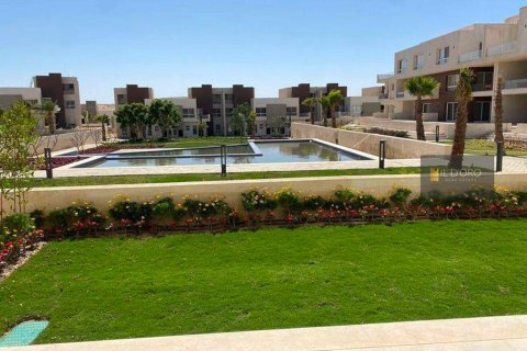 4 bedrooms Villa in 6 October Compounds, Egypt No. 39066 19