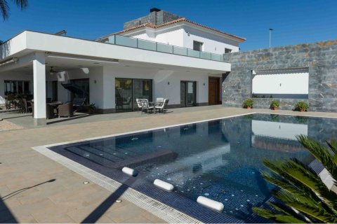 5 bedrooms Villa in San Pedro del Pinatar, Spain No. 27556 1