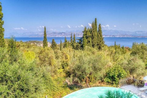 4 bedrooms Villa in Corfu, Greece No. 57764 3