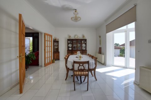 7 bedrooms Villa in Oroklini, Cyprus No. 64893 10