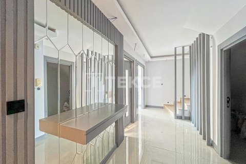 4+1 Penthouse in Alanya, Turkey No. 22071 10