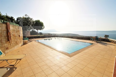 4 bedrooms Villa in Chania, Greece No. 24339 24