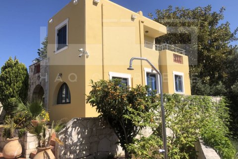 3 bedrooms Villa in Crete, Greece No. 24341 8