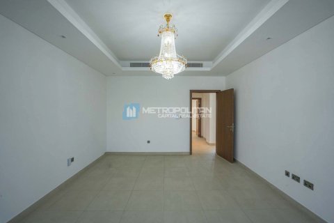 4 bedrooms Villa on the Yas Island, UAE No. 28174 9