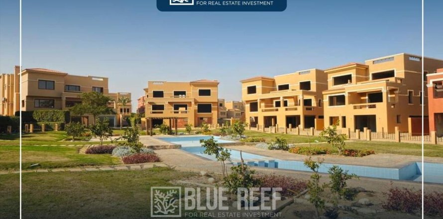 6 dormitorios Townhouse en Katameya Gardens, Egypt No. 38412