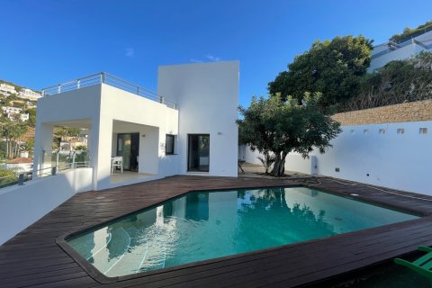 5 bedrooms Villa in Benissa, Spain No. 26170 1