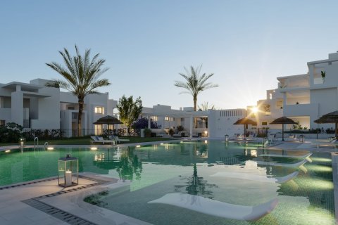 3 chambres Appartement à Estepona, Spain No. 90681 5