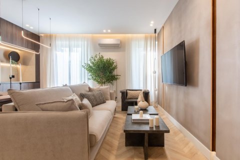 3 dormitorios Apartment en Madrid, Spain No. 26869 5