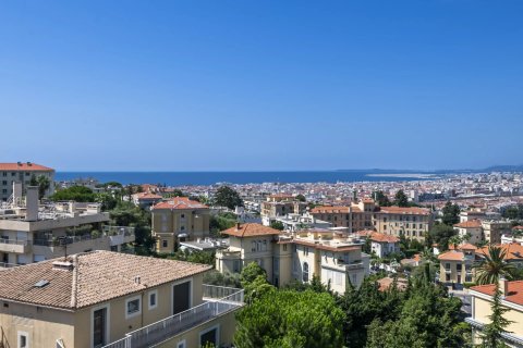 2 bedrooms Apartment in Nice, France No. 67398 5