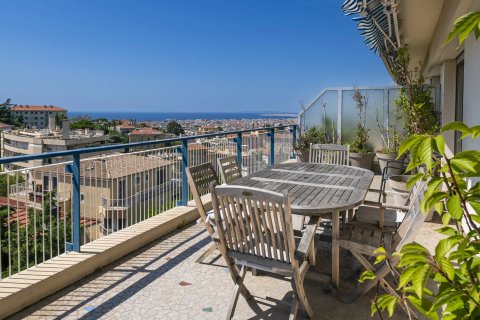 2 bedrooms Apartment in Nice, France No. 67398 14